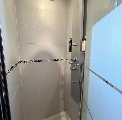 Confortable Proche Paris Appartement